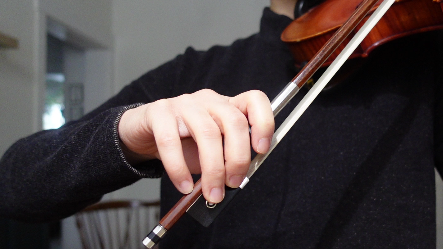 pronation of bow hand for violin tone quality for beginners.